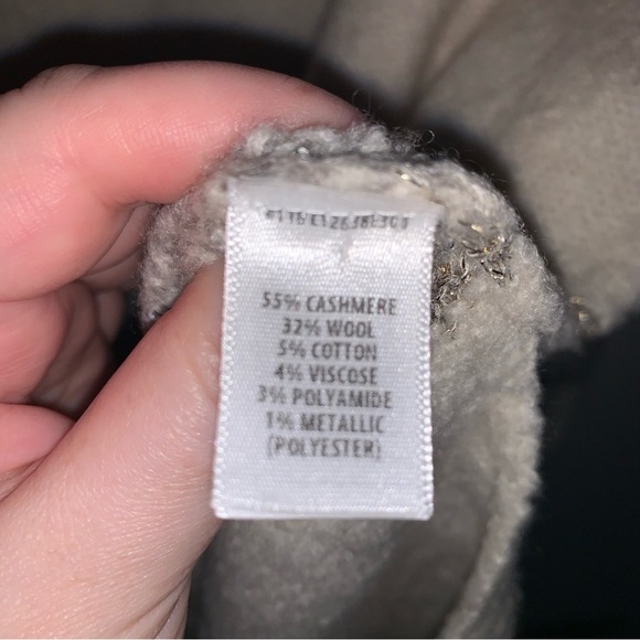 St. John Luxury Cashmere Wool Sweater Large Striped Cream Gray Metallic Knit XL - Picture 4 of 9